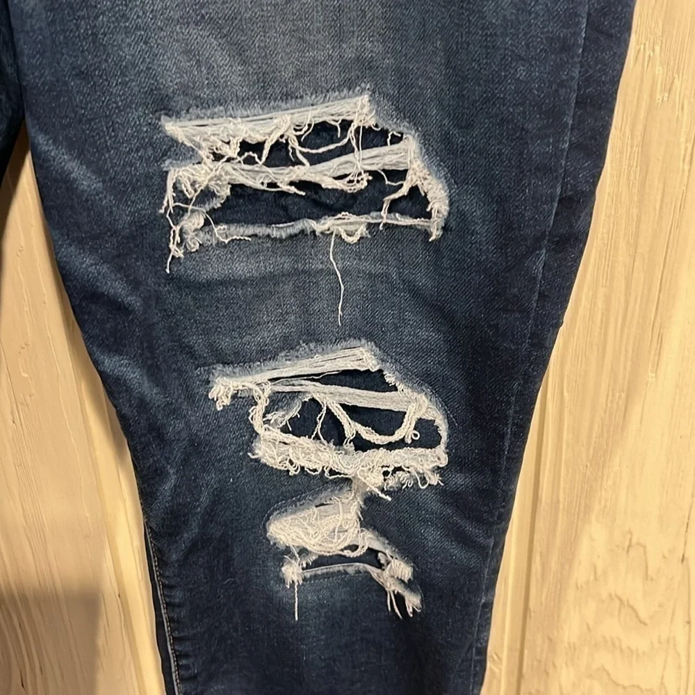 American EAGLE Next Level Stretch Curvy Hi Rise Jeggings Distressed size 18short